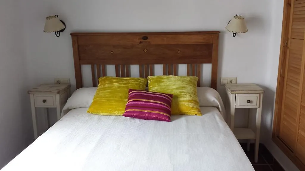 Hostal Casas Isabel Zahora