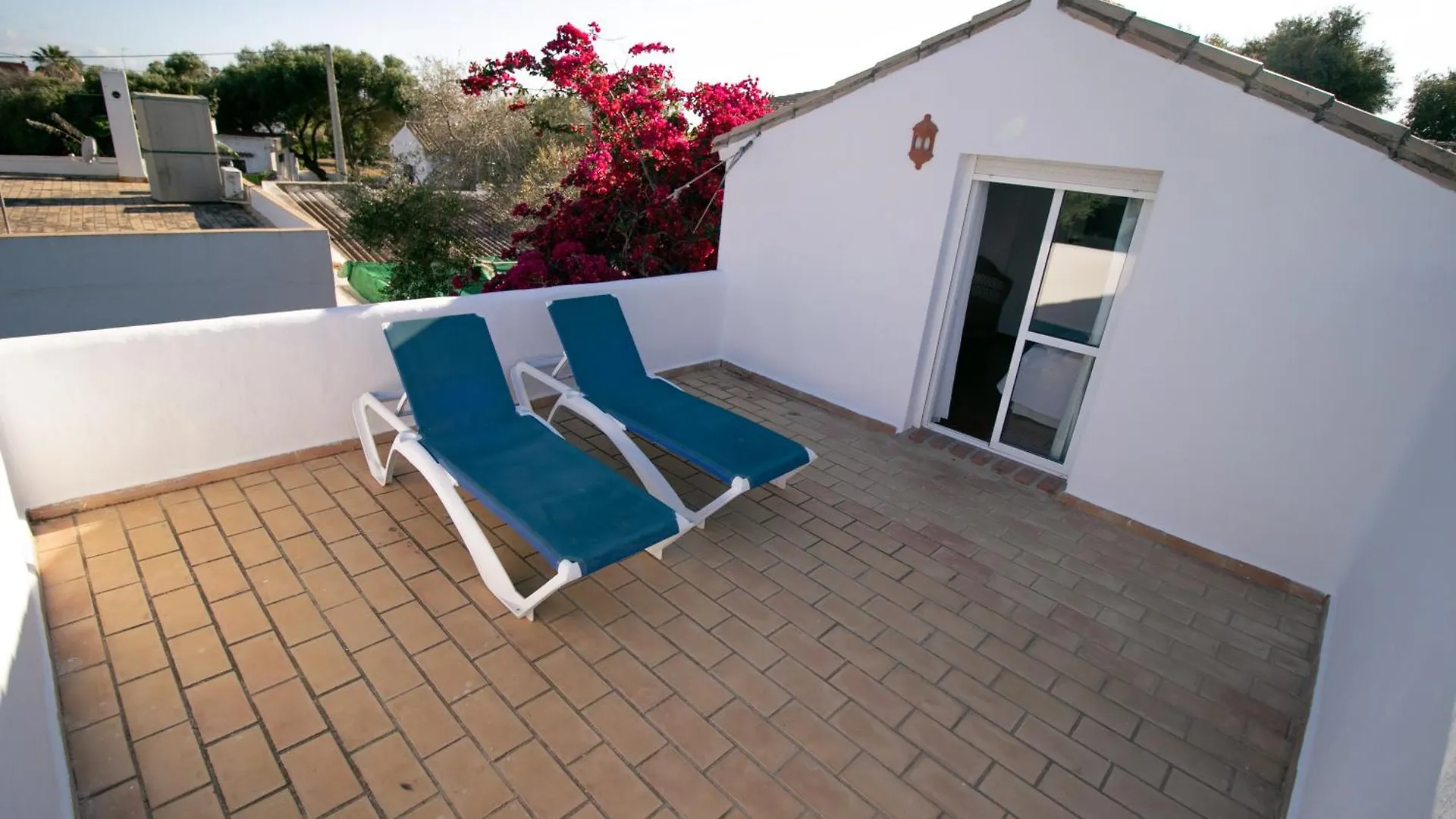 Hostal Casas Isabel Zahora