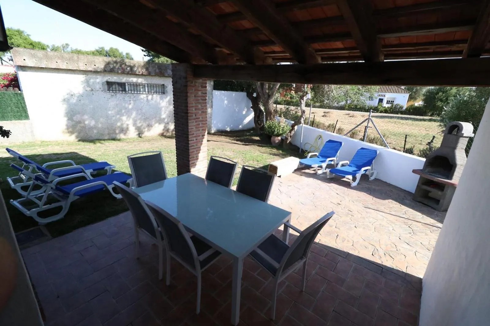 Hostal Casas Isabel Zahora
